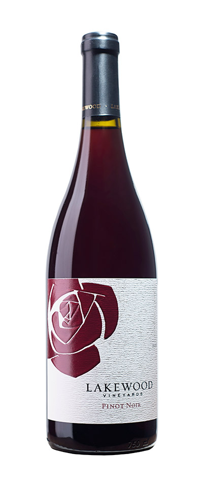 Pinot Noir wine bottle